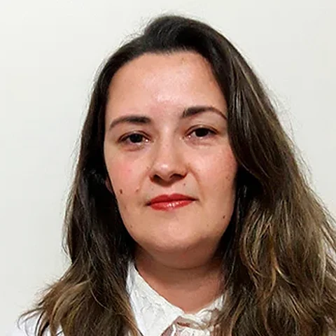 Débora Terrabuio